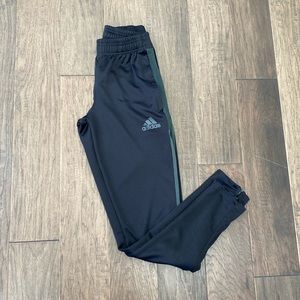 Adidas Men’s Black Soccer Sweatpants Joggers XS EUC
